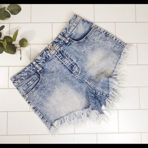 Jean Shorts Circa-87 Raw Fray Acid Wash Mid-rise
